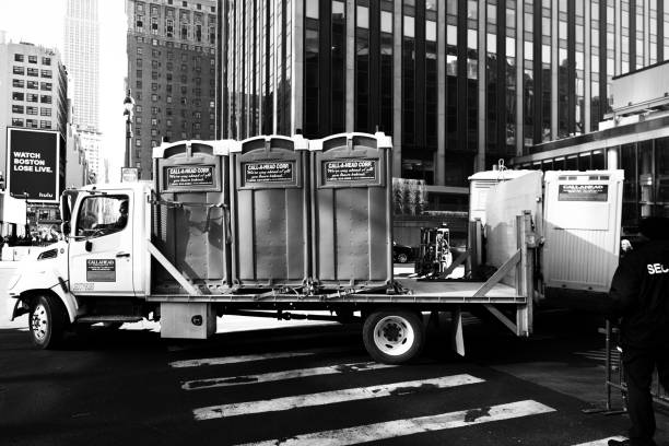 Best Local porta potty services  in Coloma, MI